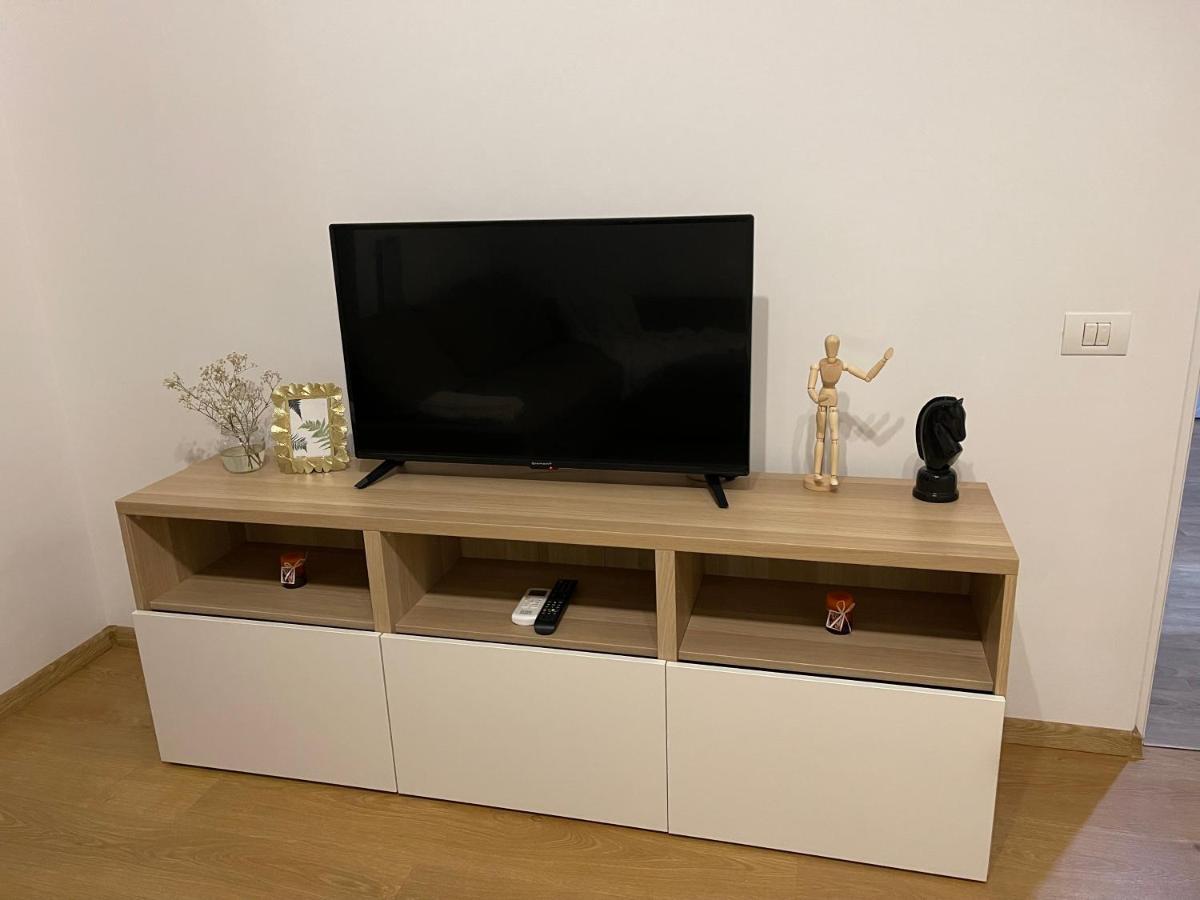 Gold Luxury Apartment Close To Presidential Palace Bucharest Luaran gambar