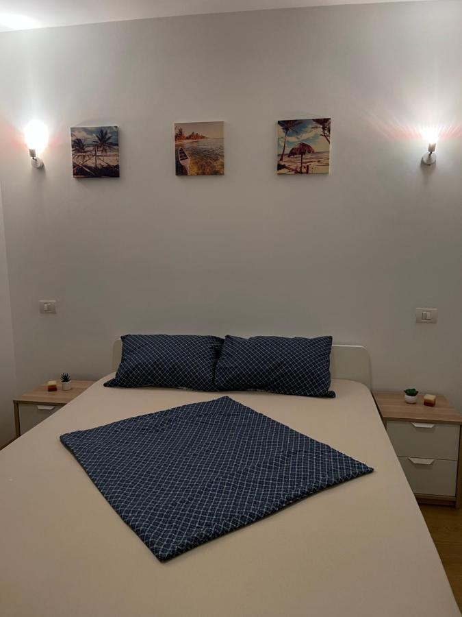 Gold Luxury Apartment Close To Presidential Palace Bucharest Luaran gambar