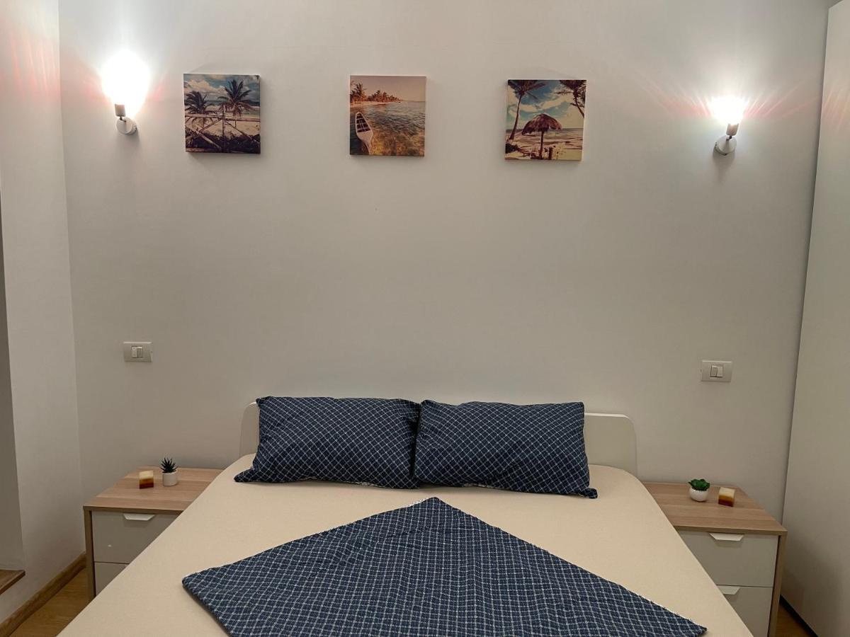 Gold Luxury Apartment Close To Presidential Palace Bucharest Luaran gambar